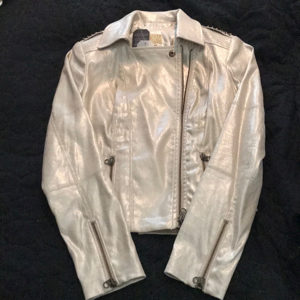 Tan/gold shimmery blazer